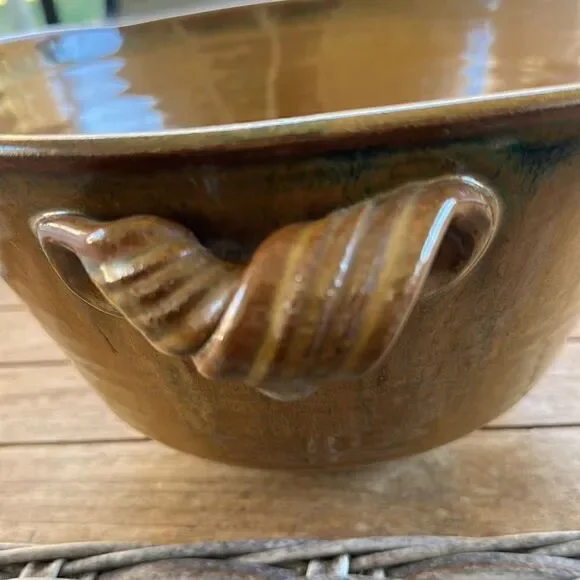 Beautiful Glazed Pottery Bowl Decor